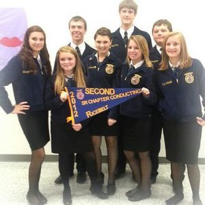 Meet your Posher, Laticia